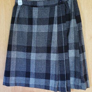 Wool Black Plaid Skirt